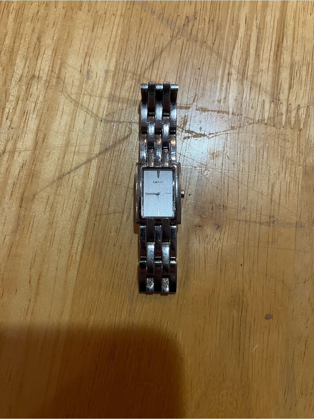 Vintage Y2K DKNY Women's Stainless Steel Rectangular Bracelet Watch in Silver